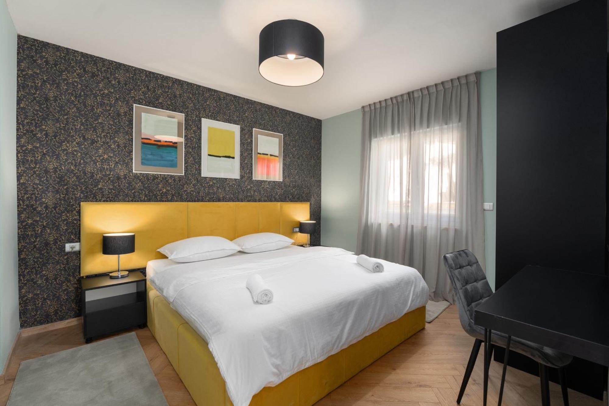 Larum Apartmens Vrsar Exteriör bild